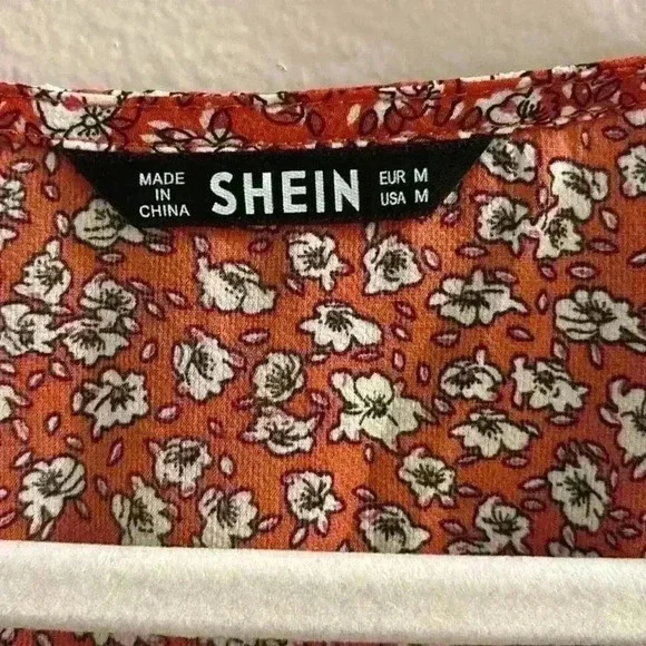 NWOT Women SHEIN Tie Front Print Blouse - Picture 2 of 4